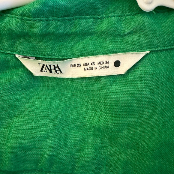 XS oversized green button up shirt - Picture 3 of 3